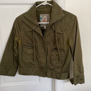 Decree crop 3/4 length sleeve jacket